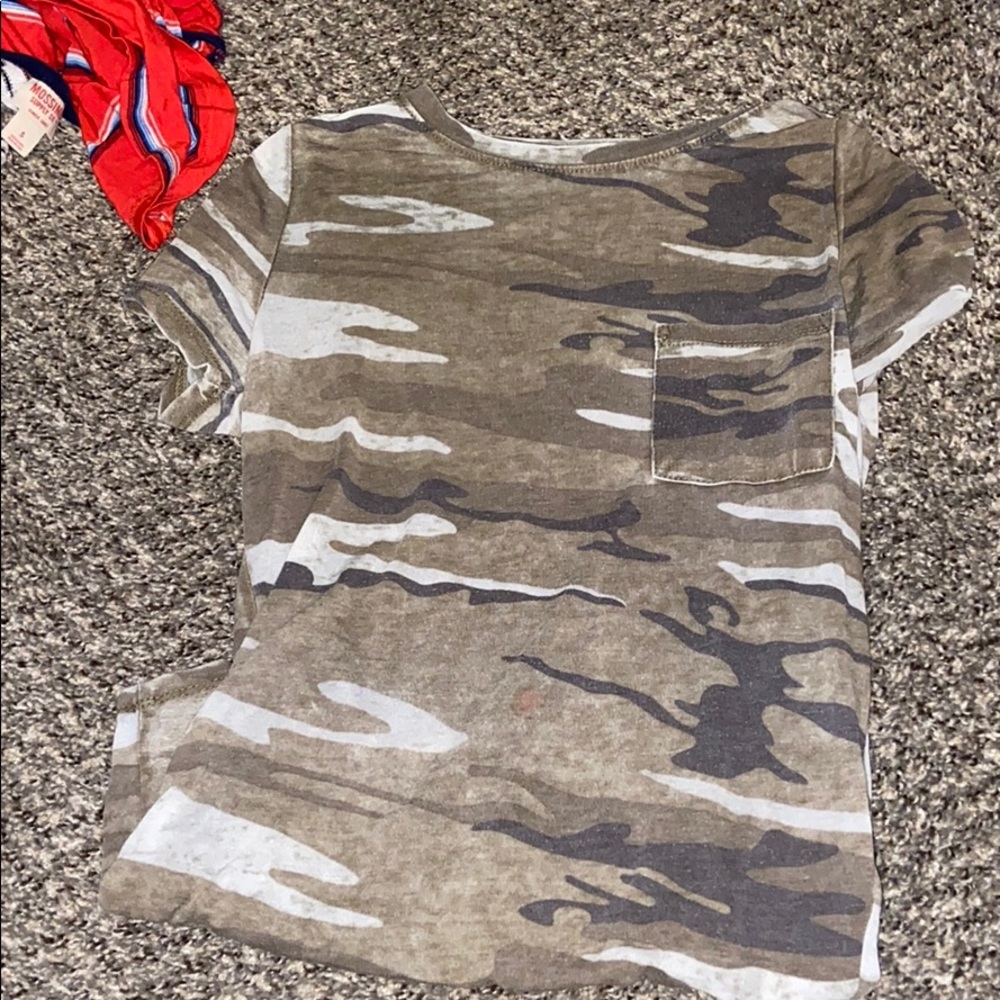 Camo tee